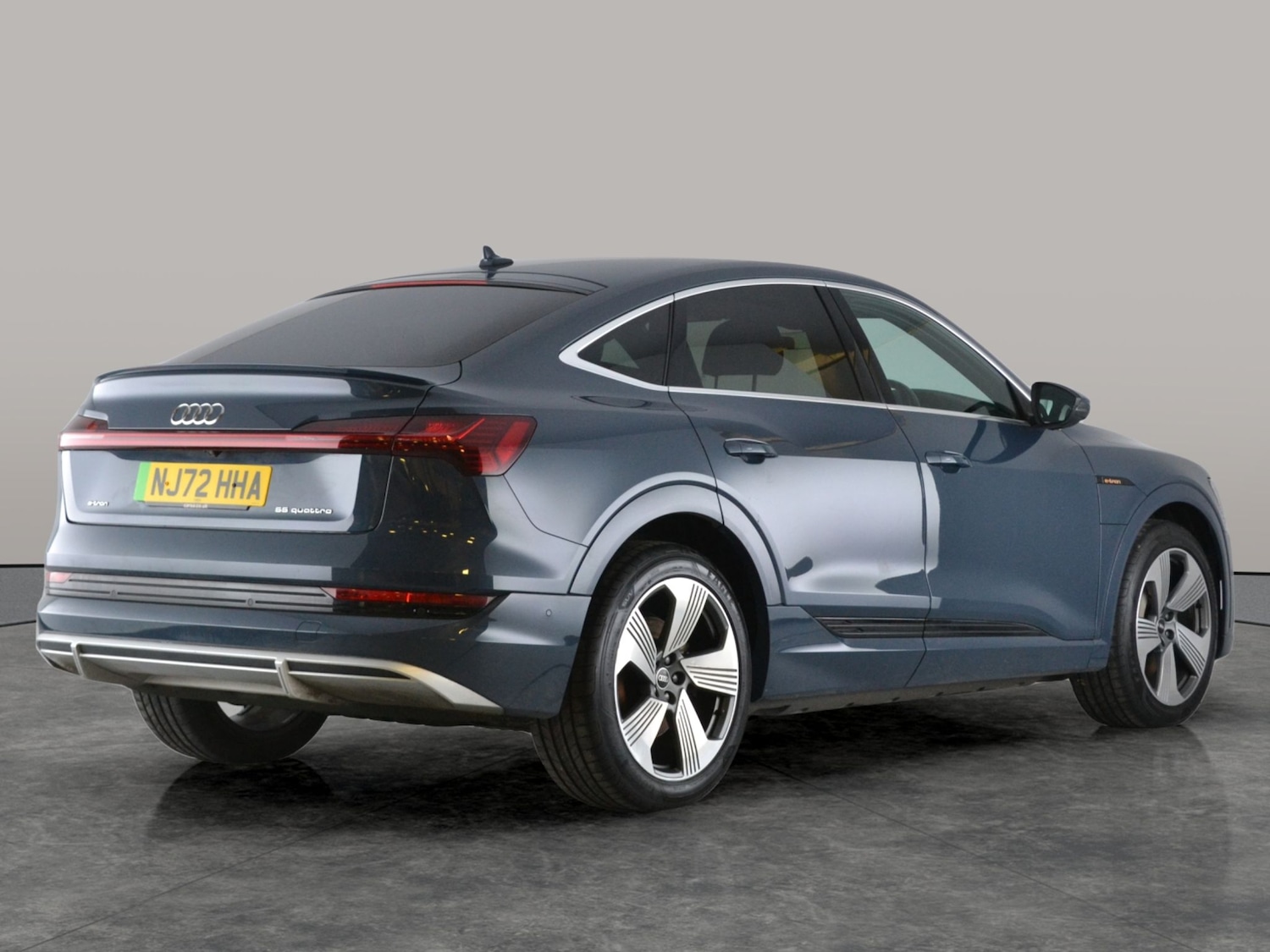 Used Audi e-tron 2022 for sale - 76593893: Photo 11