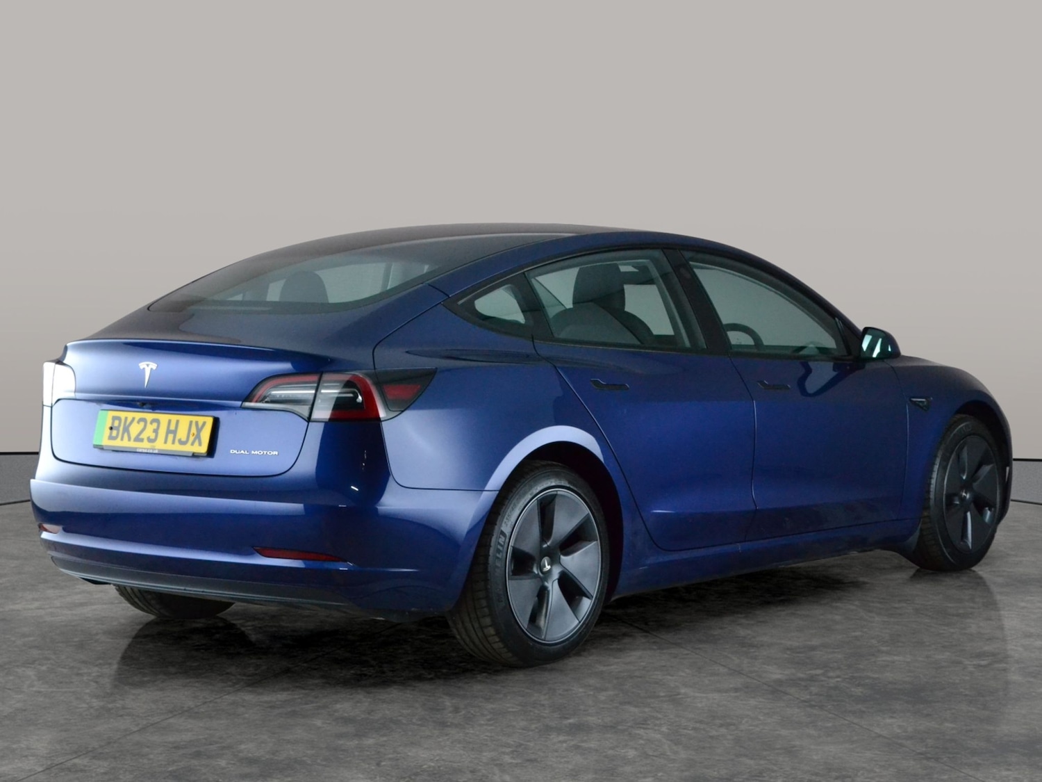 Used Tesla Model 3 2023 for sale - 77827141: Photo 11