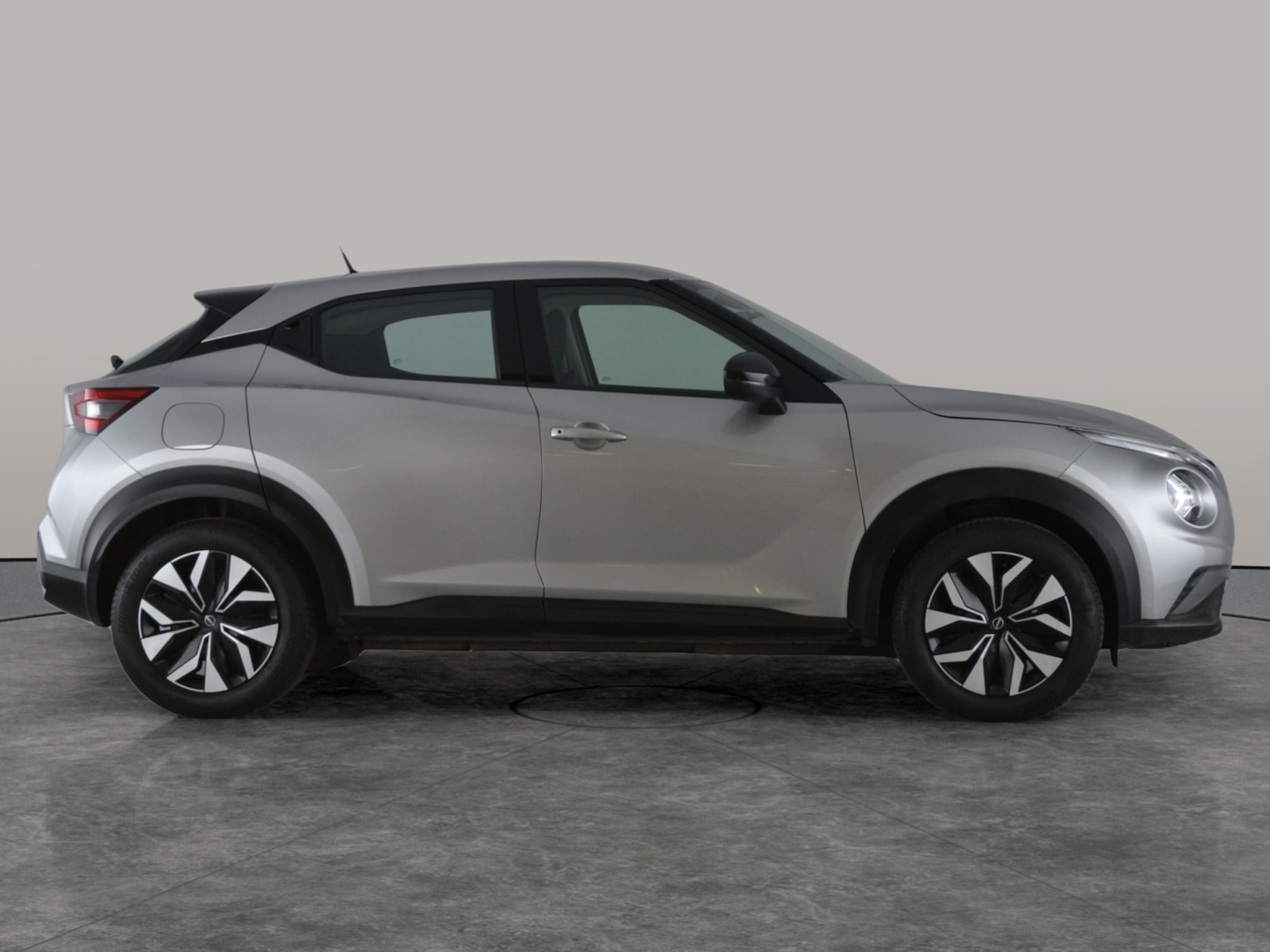 Used Nissan Juke 2023 for sale - 78028359: Photo 11