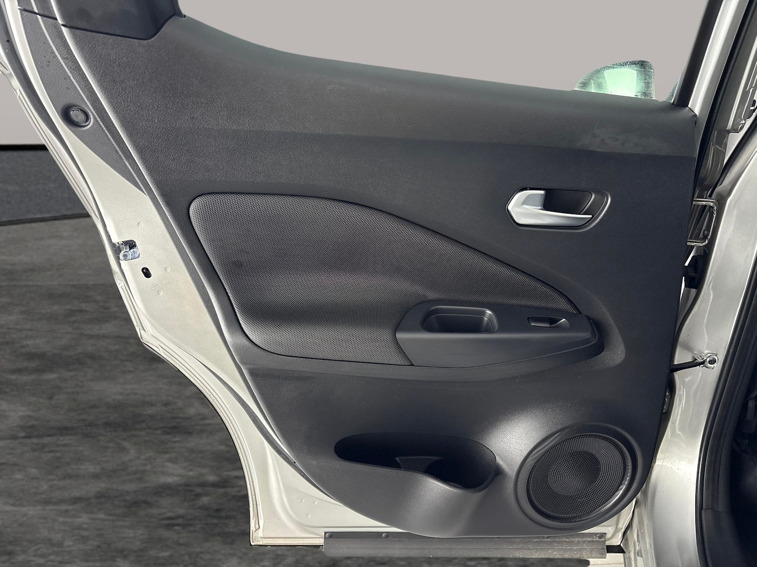 Used Nissan Juke 2023 for sale - 78028359: Photo 31