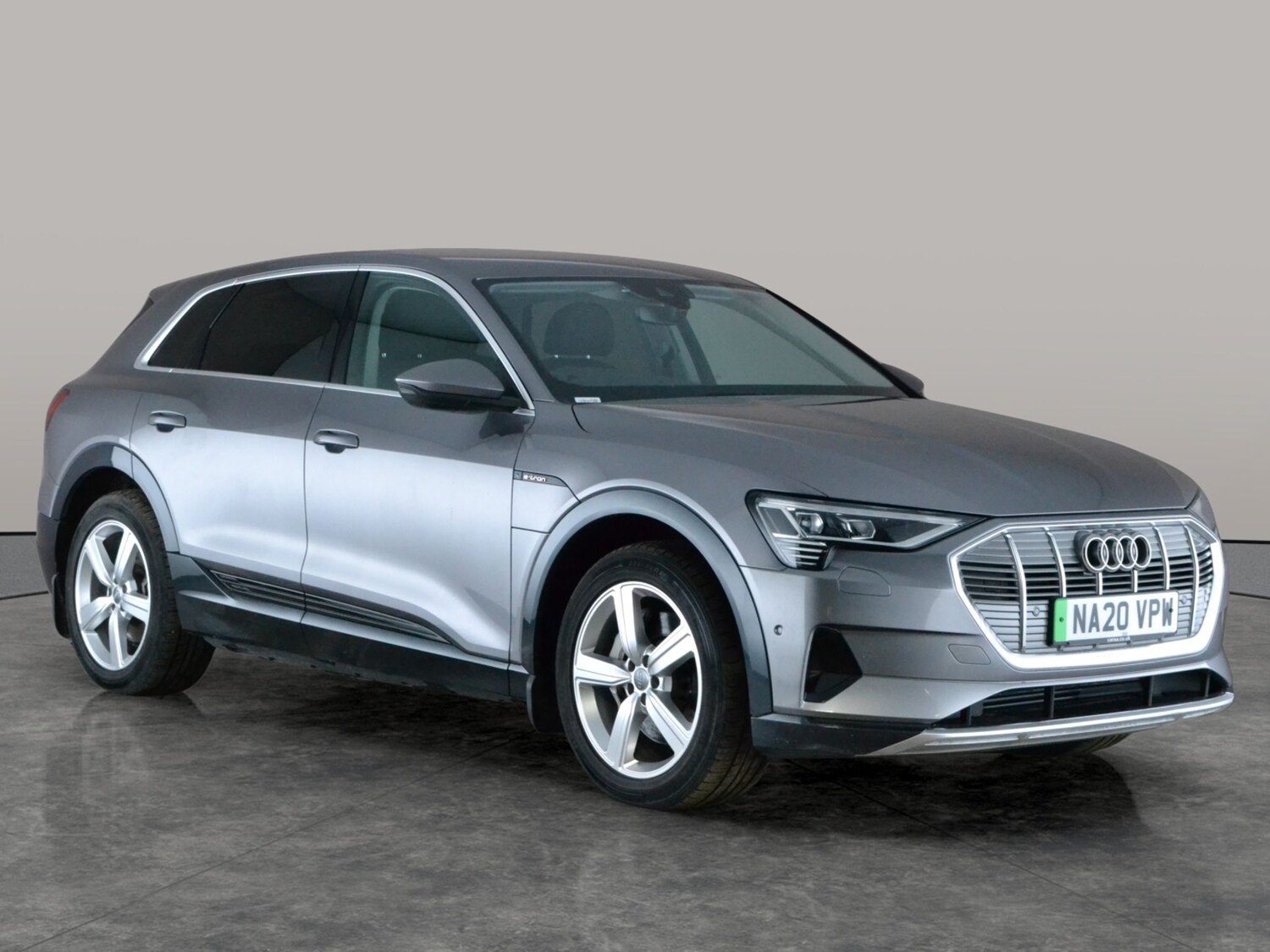 Used Audi e-tron 2020 for sale - 77903688: Photo 8