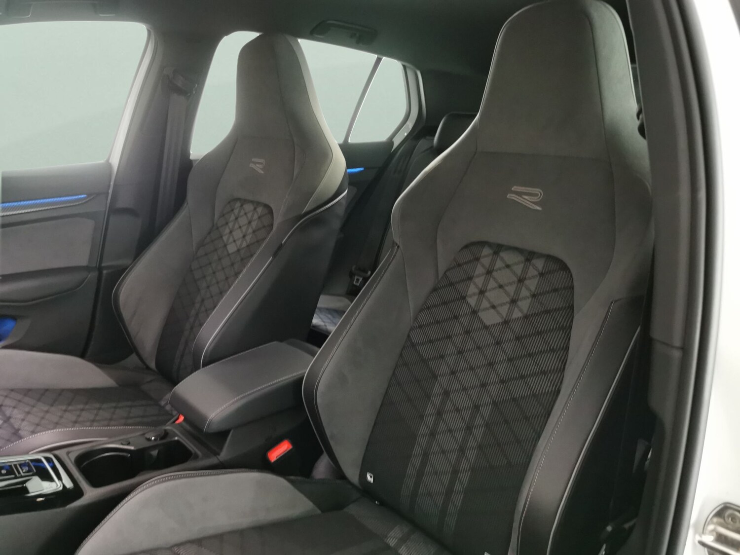 Used Volkswagen Golf 2023 for sale - 77829864: Photo 24