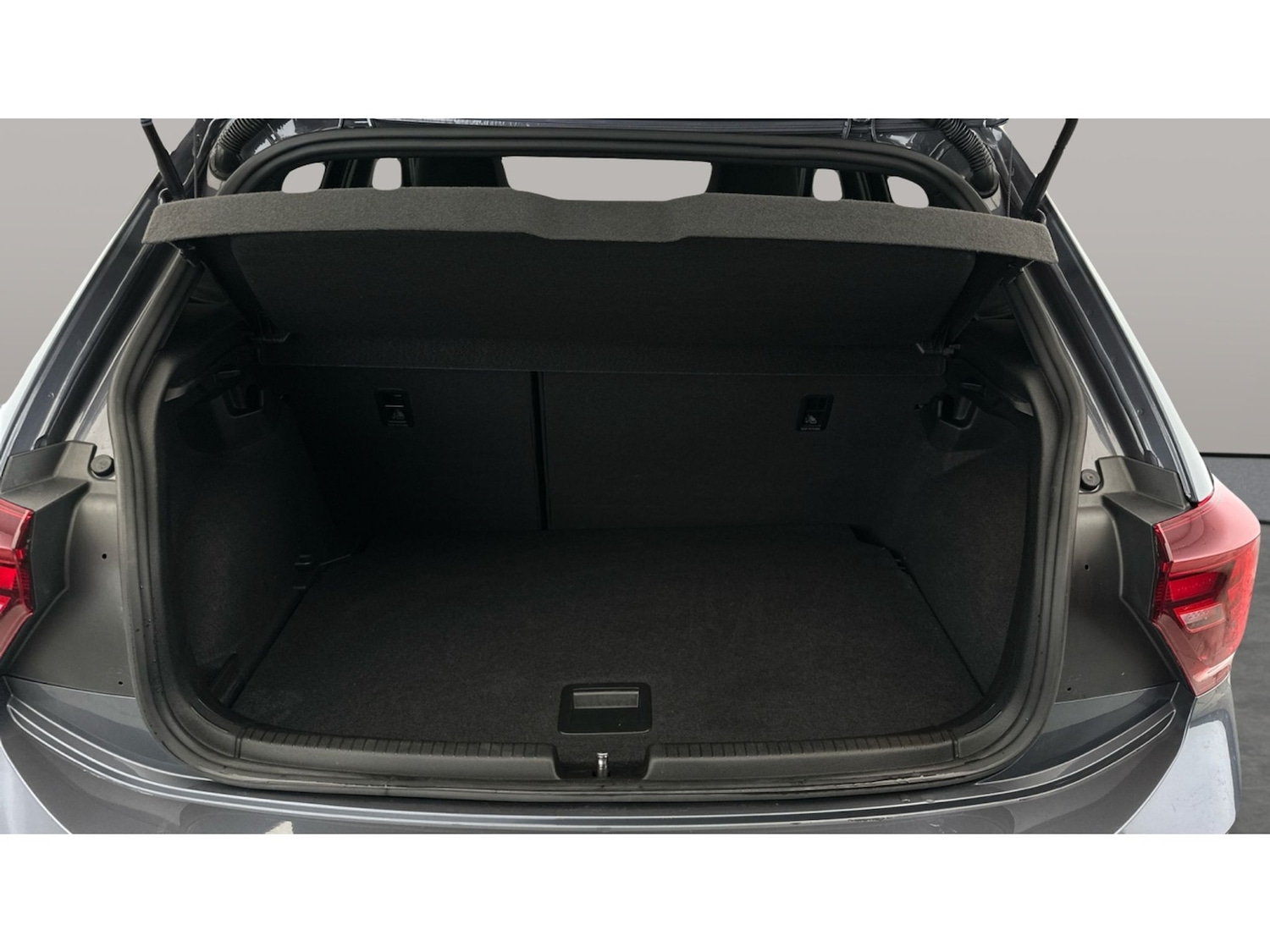 Used Volkswagen Polo 2024 for sale - 77318615: Photo 18