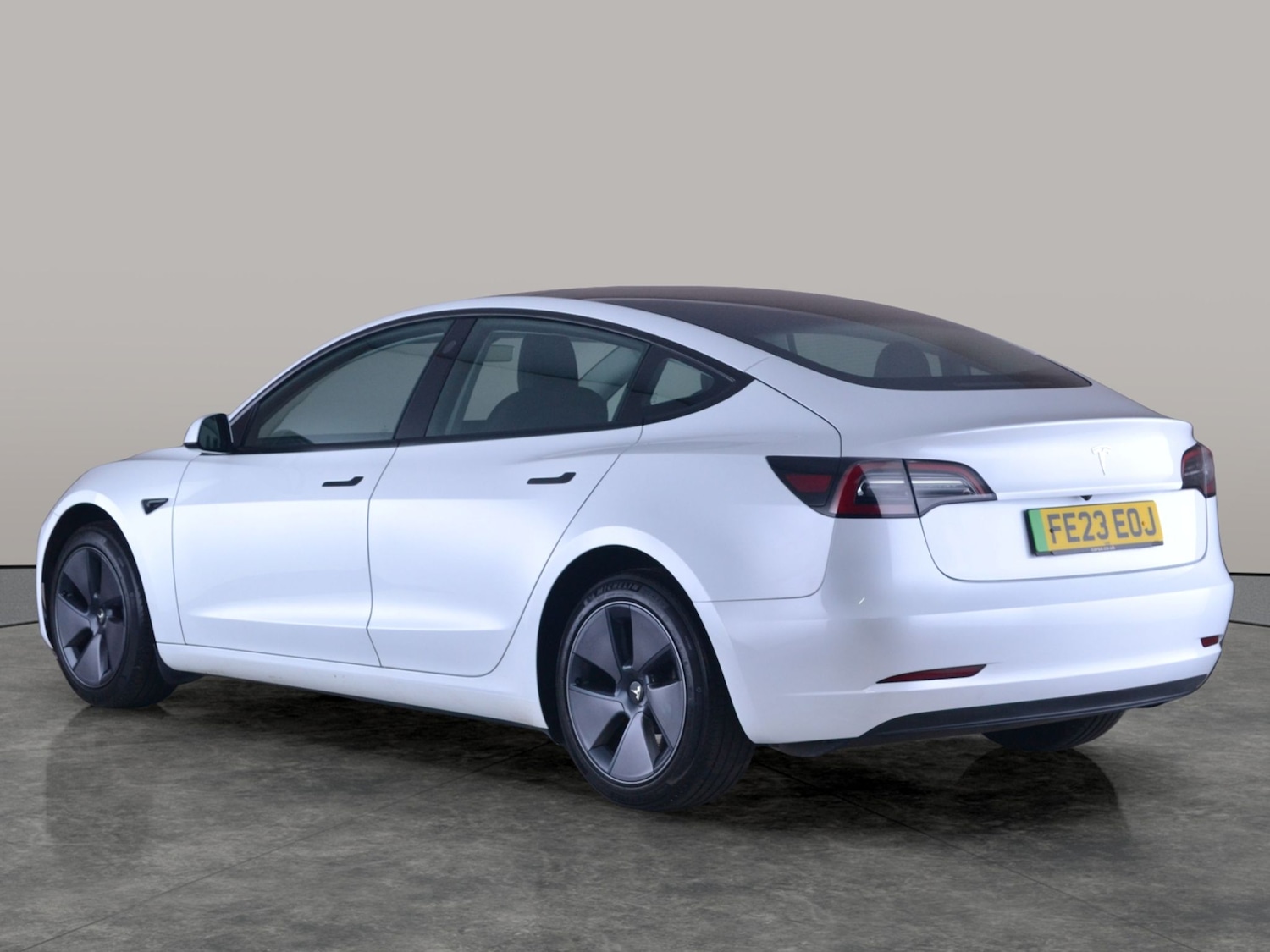 Used Tesla Model 3 2023 for sale - 76980473: Photo 13