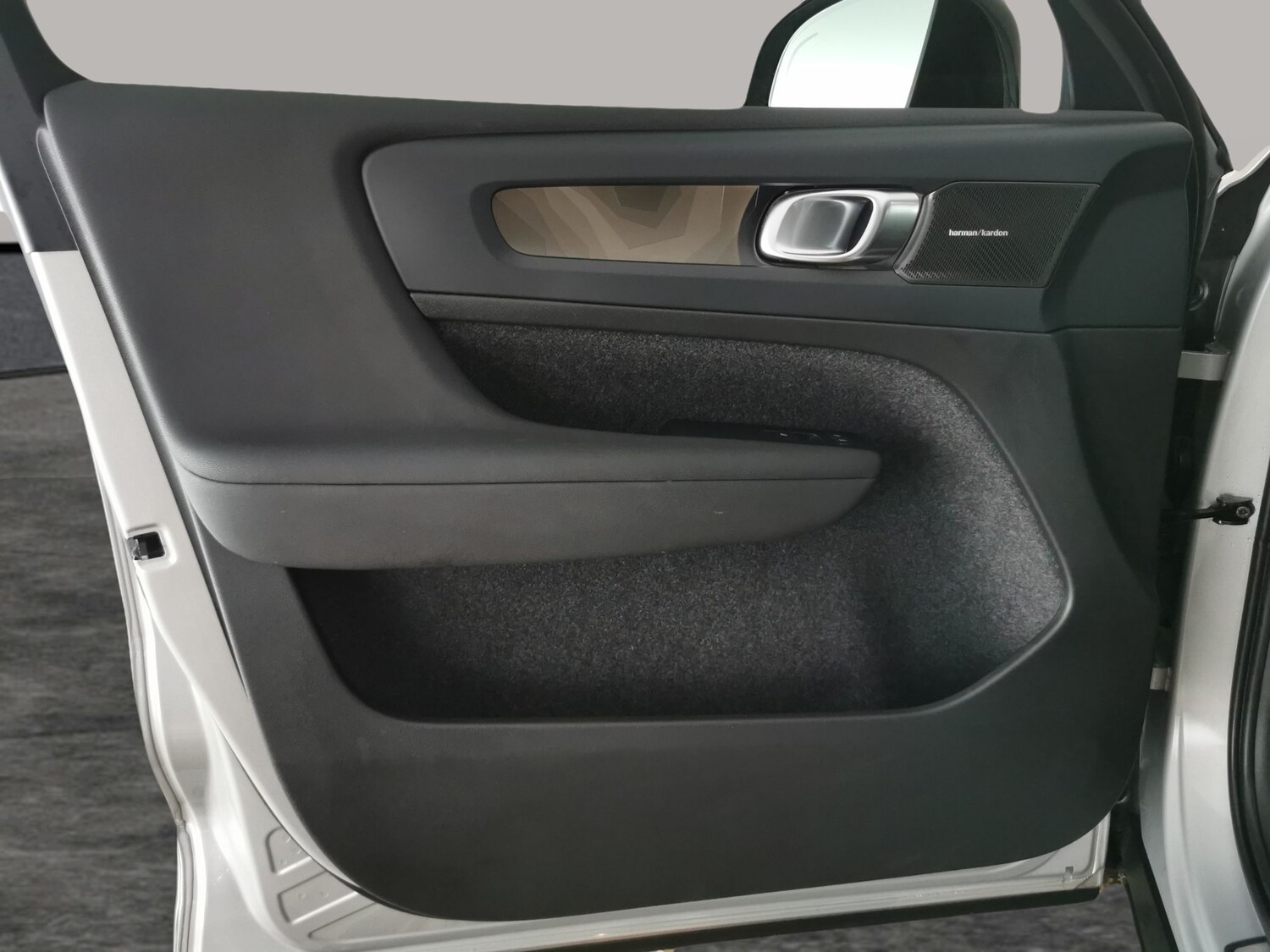 Used Volvo C40 2023 for sale - 77563537: Photo 35