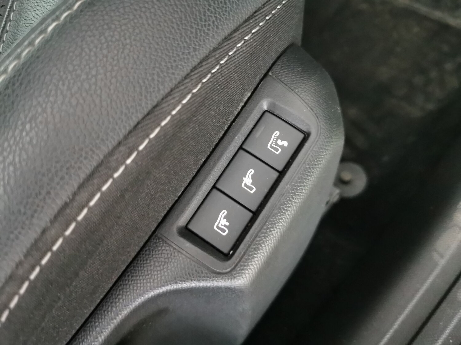 Used Vauxhall Mokka 2023 for sale - 77983175: Photo 16