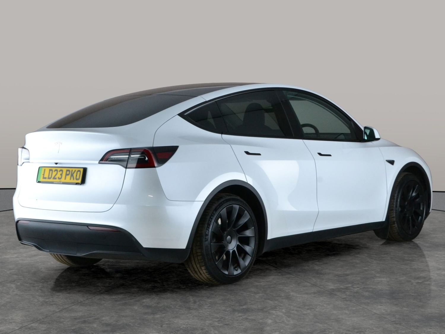 Used Tesla Model Y 2023 for sale - 78107780: Photo 12