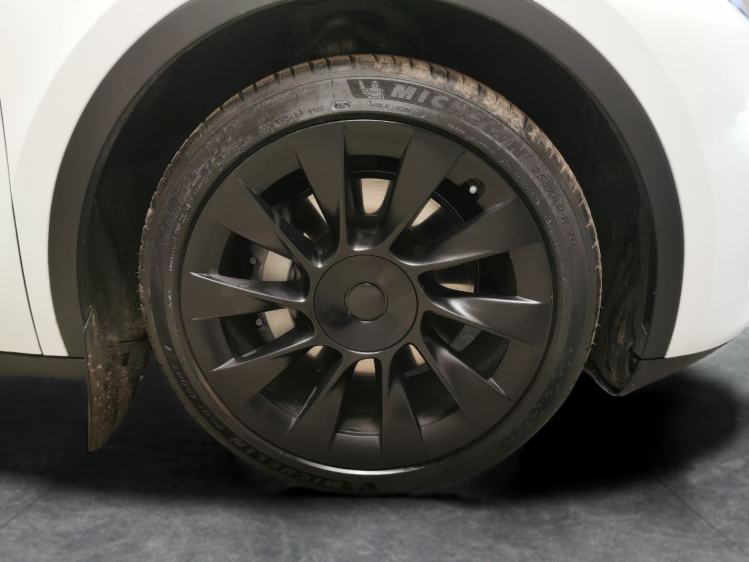 Used Tesla Model Y 2023 for sale - 78107780: Photo 27