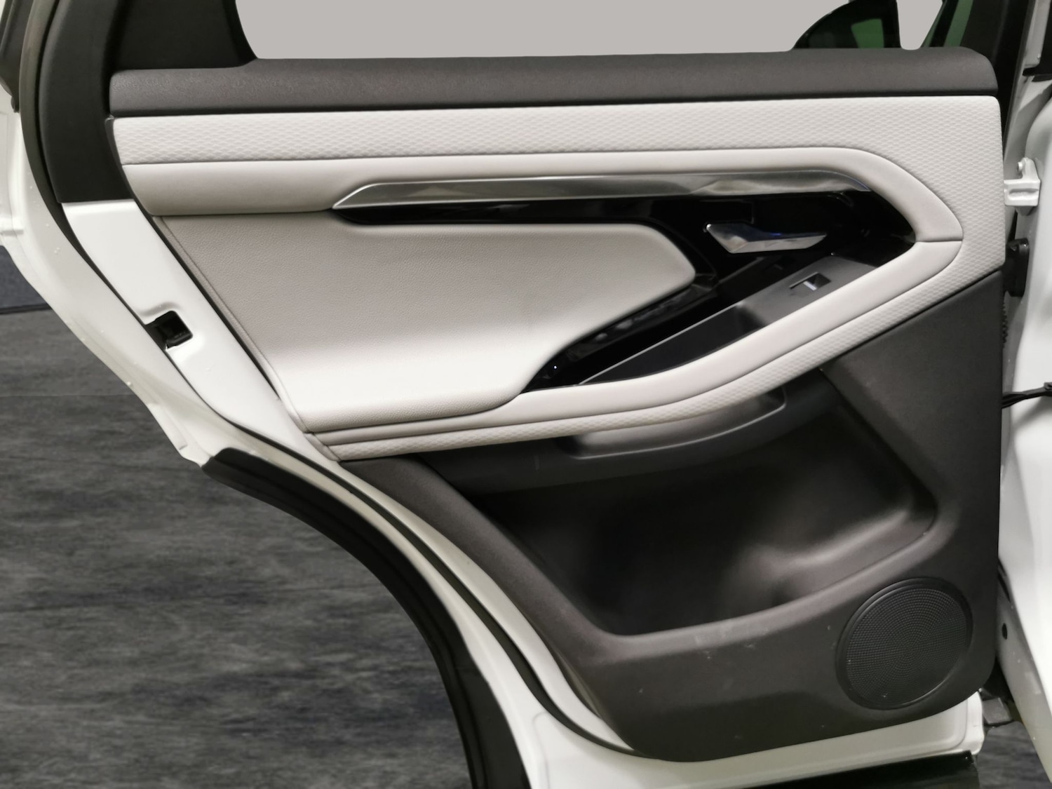 Used Land Rover Range Rover Evoque 2023 for sale - 77902183: Photo 27