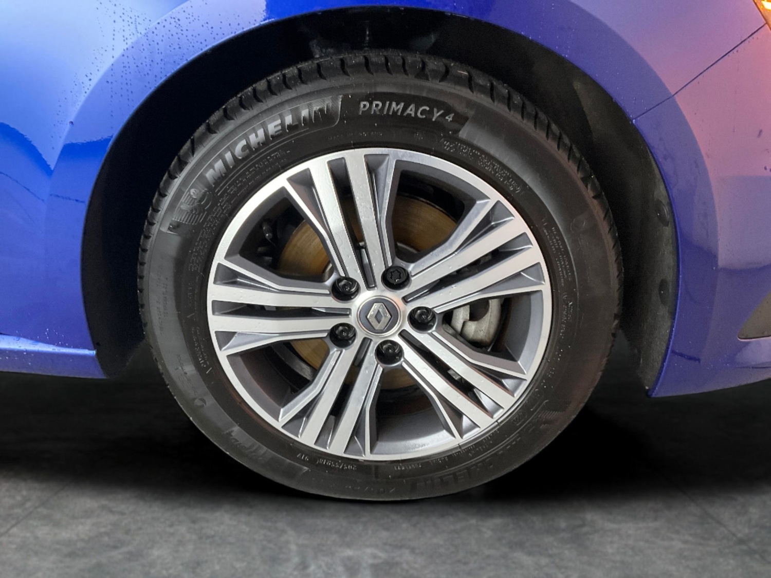 Used Renault Megane 2022 for sale - 76554975: Photo 25