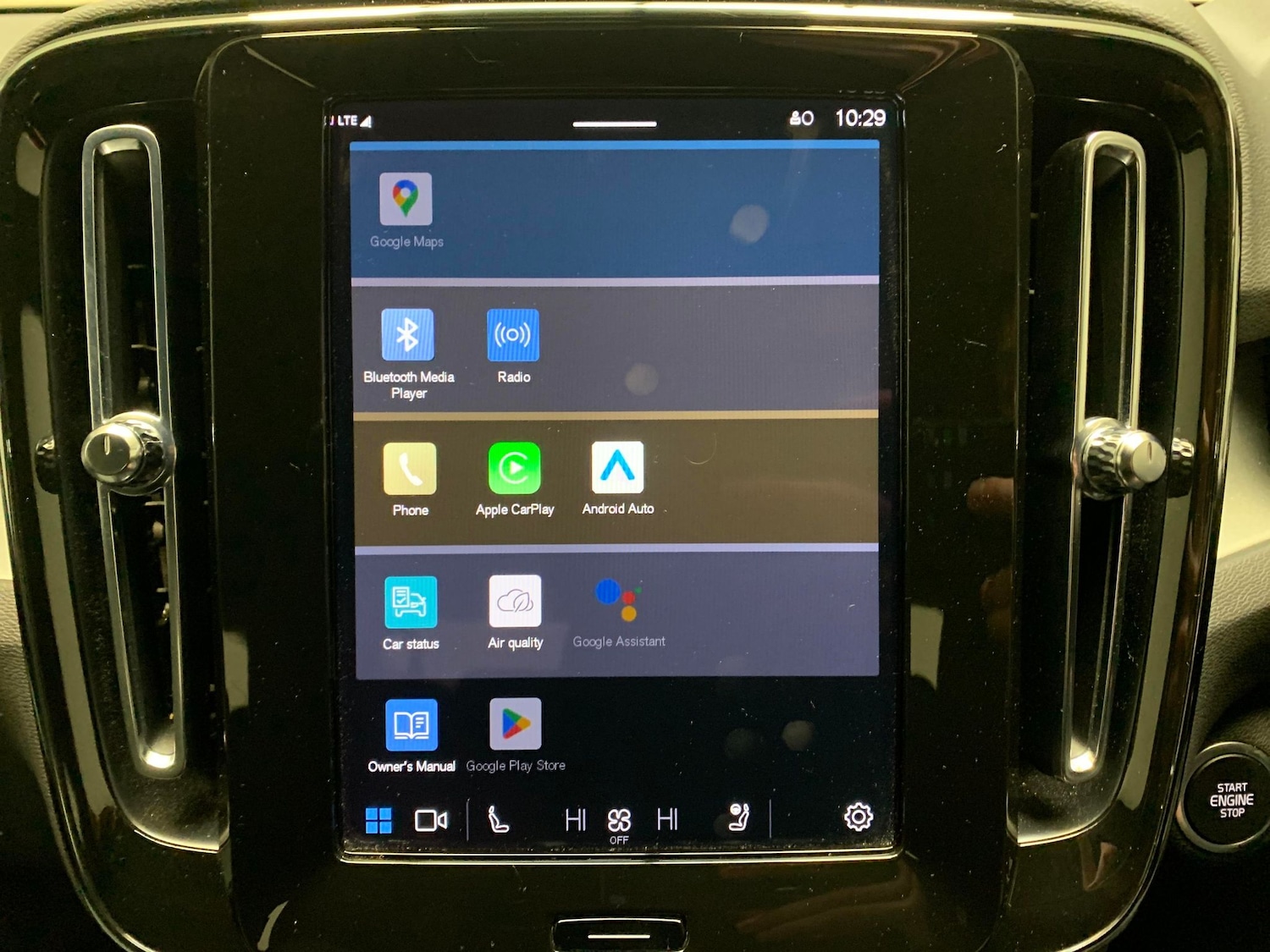 Used Volvo XC40 2023 for sale - 77432354: Photo 13