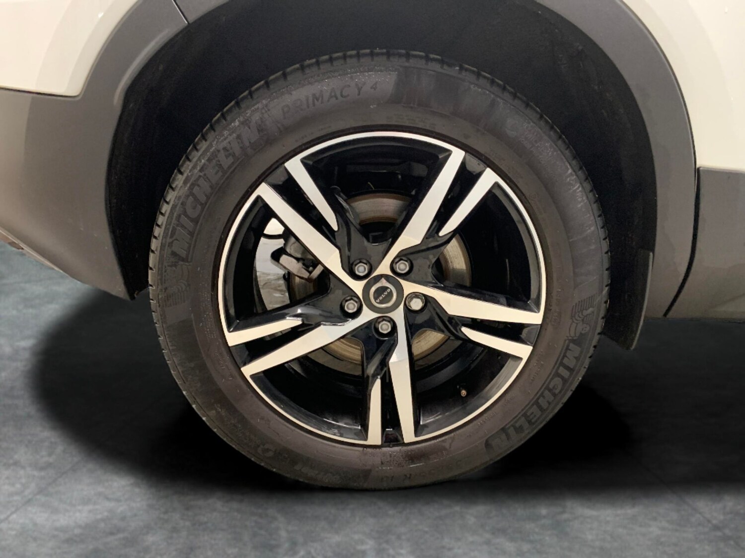 Used Volvo XC40 2023 for sale - 77432354: Photo 21