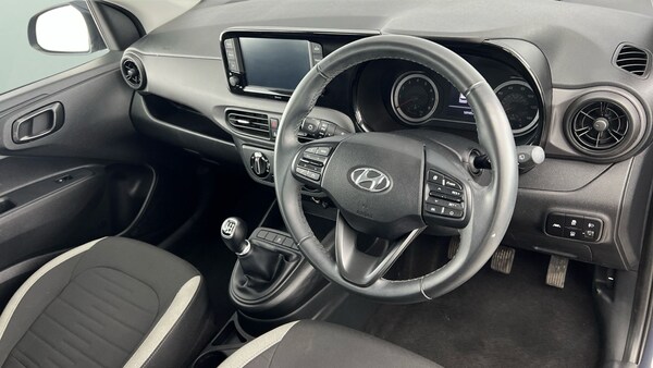 Used Hyundai i10 2021 for sale - 76300624: Photo 26