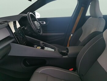 Used Polestar Polestar 2 undefined for sale - 77815105: Photo