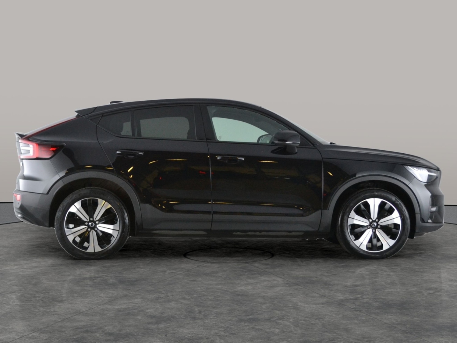 Used Volvo C40 2023 for sale - 76464176: Photo 17