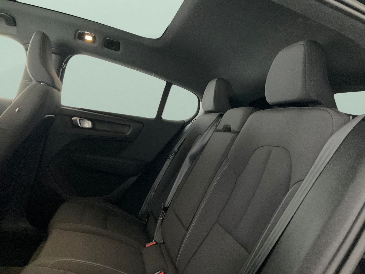 Used Volvo C40 2023 for sale - 76464176: Photo 37