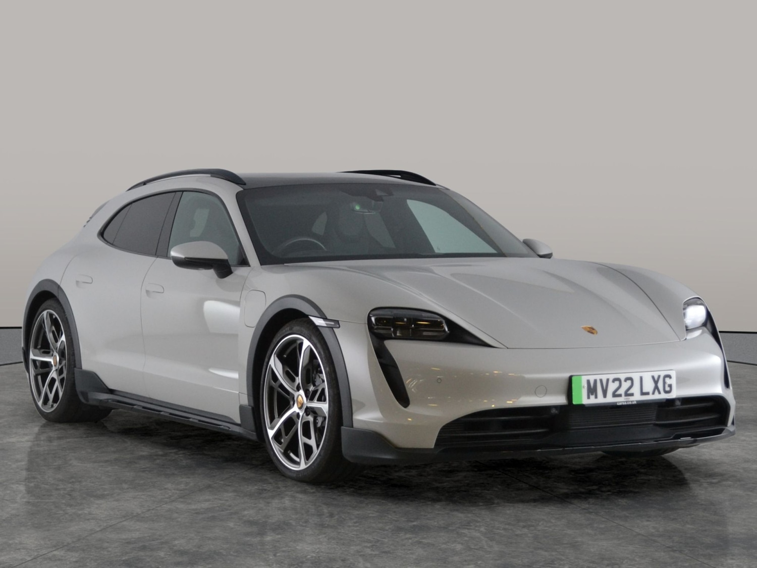 Used Porsche Taycan 2022 for sale - 77846135: Photo 15