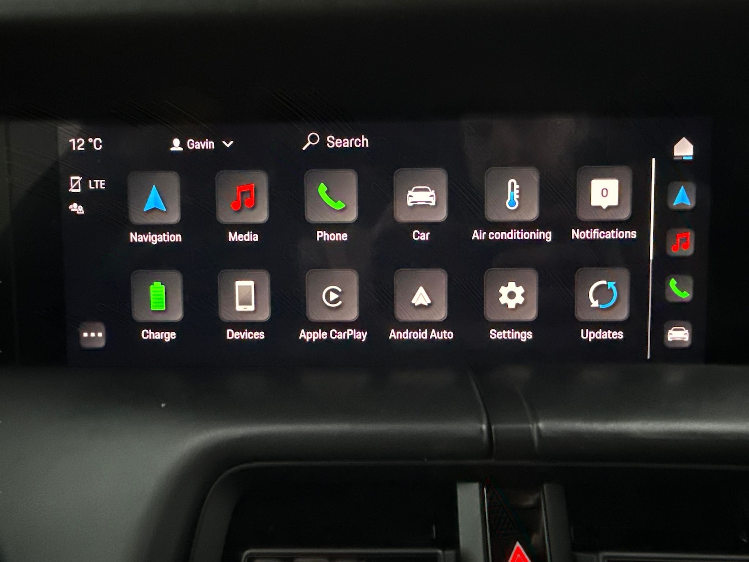 Used Porsche Taycan 2022 for sale - 77846135: Photo 20