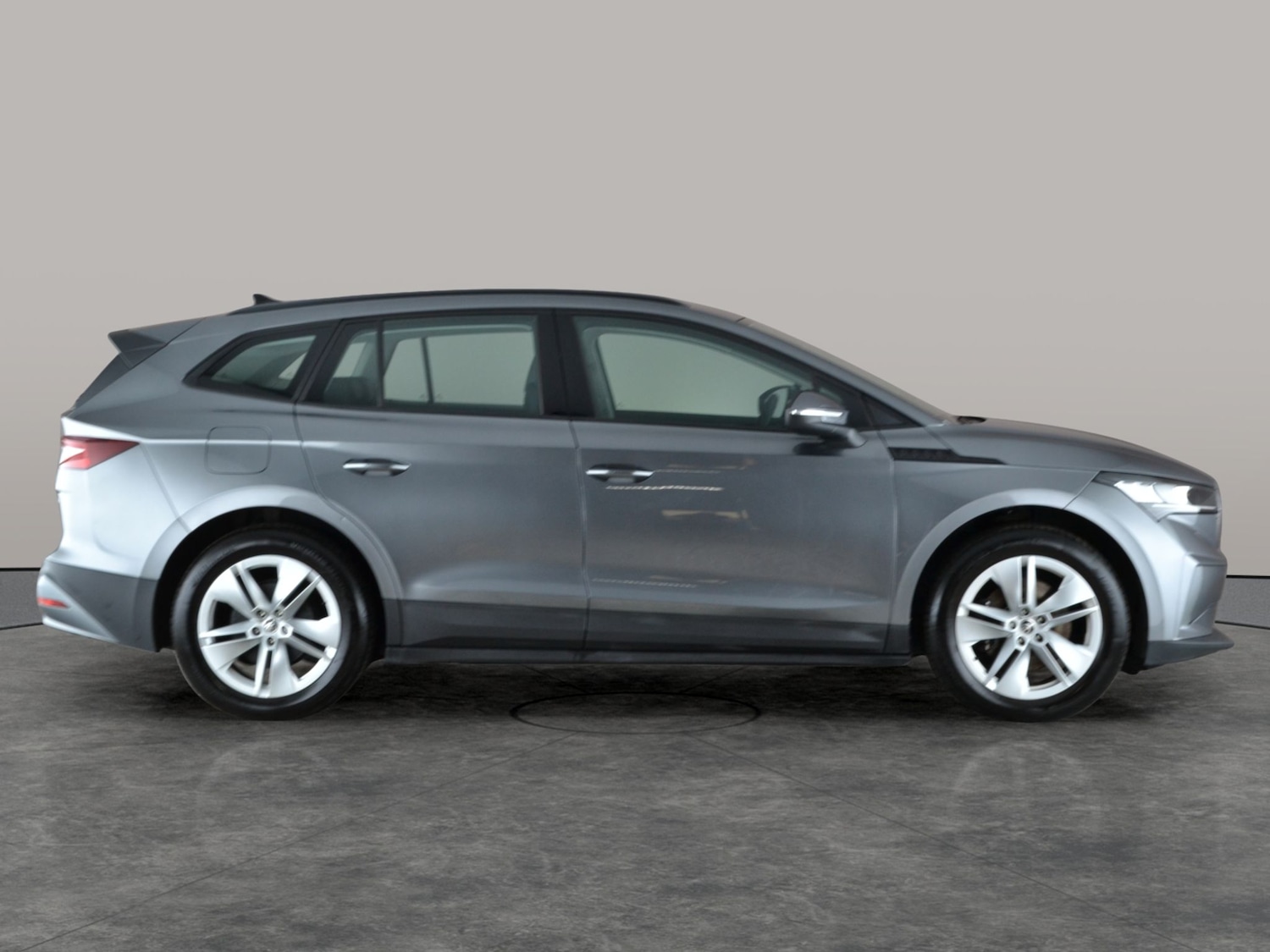 Used Skoda Enyaq 2022 for sale - 77354119: Photo 9