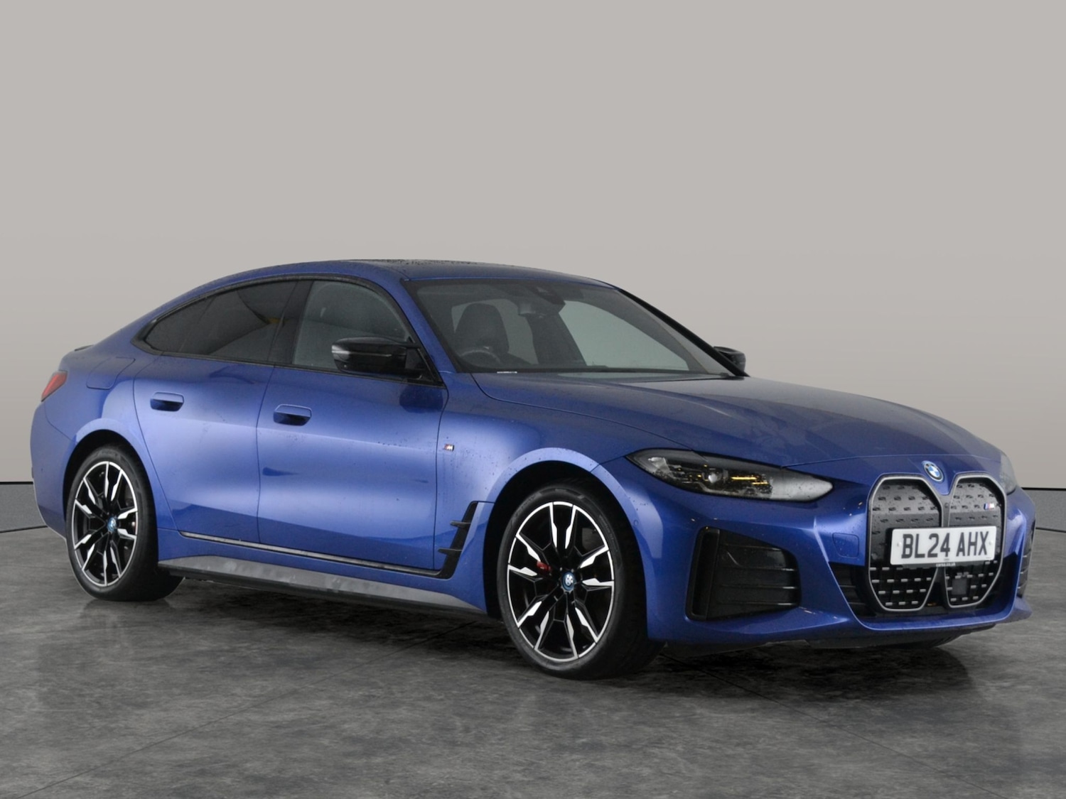 Used BMW i4 2024 for sale - 77034095: Photo 15