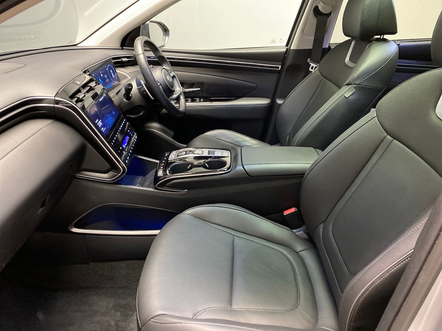 Used Hyundai TUCSON 2023 for sale - 78015073: Photo 4