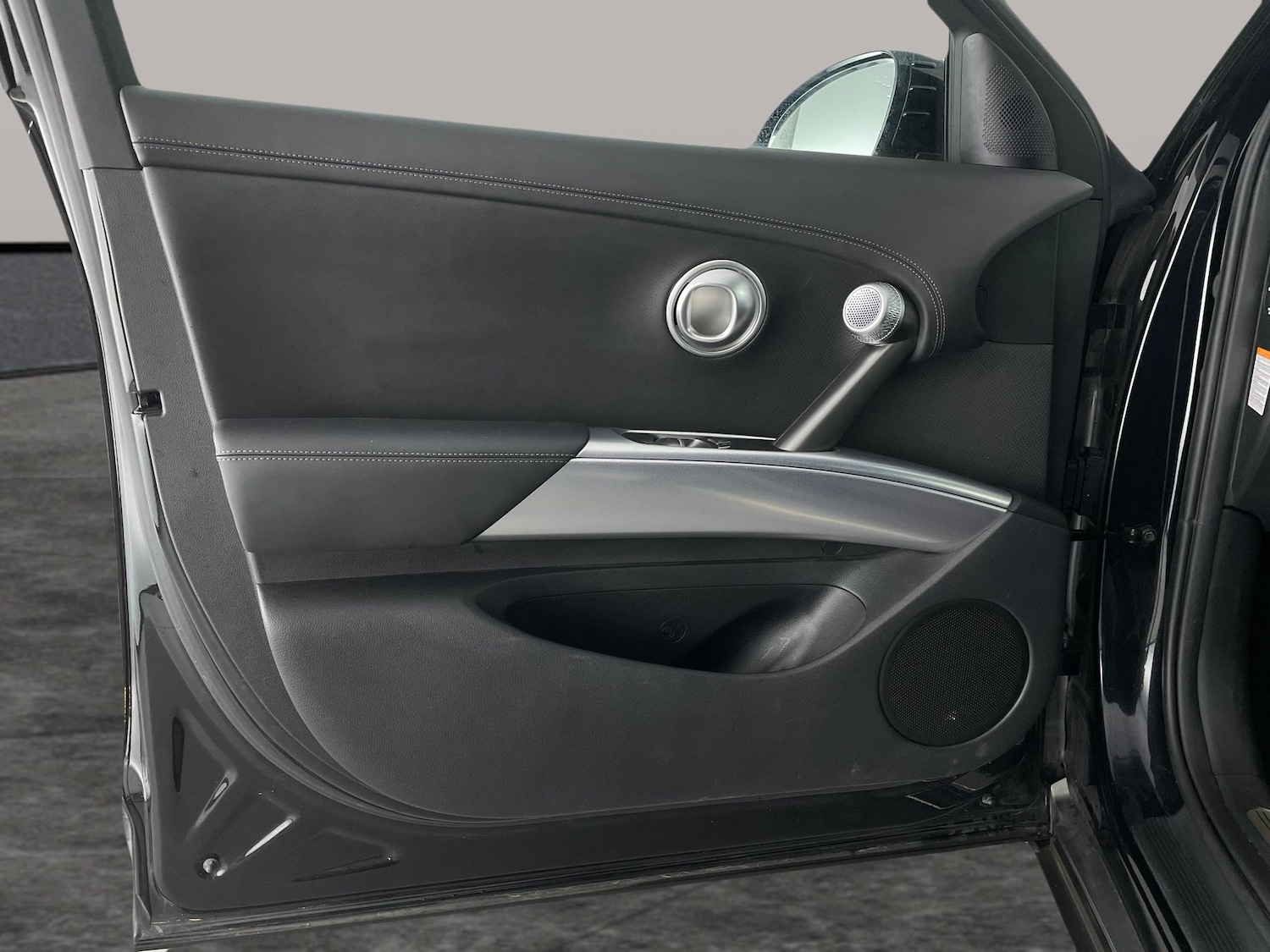 Used Genesis GV60 2022 for sale - 77458244: Photo 36