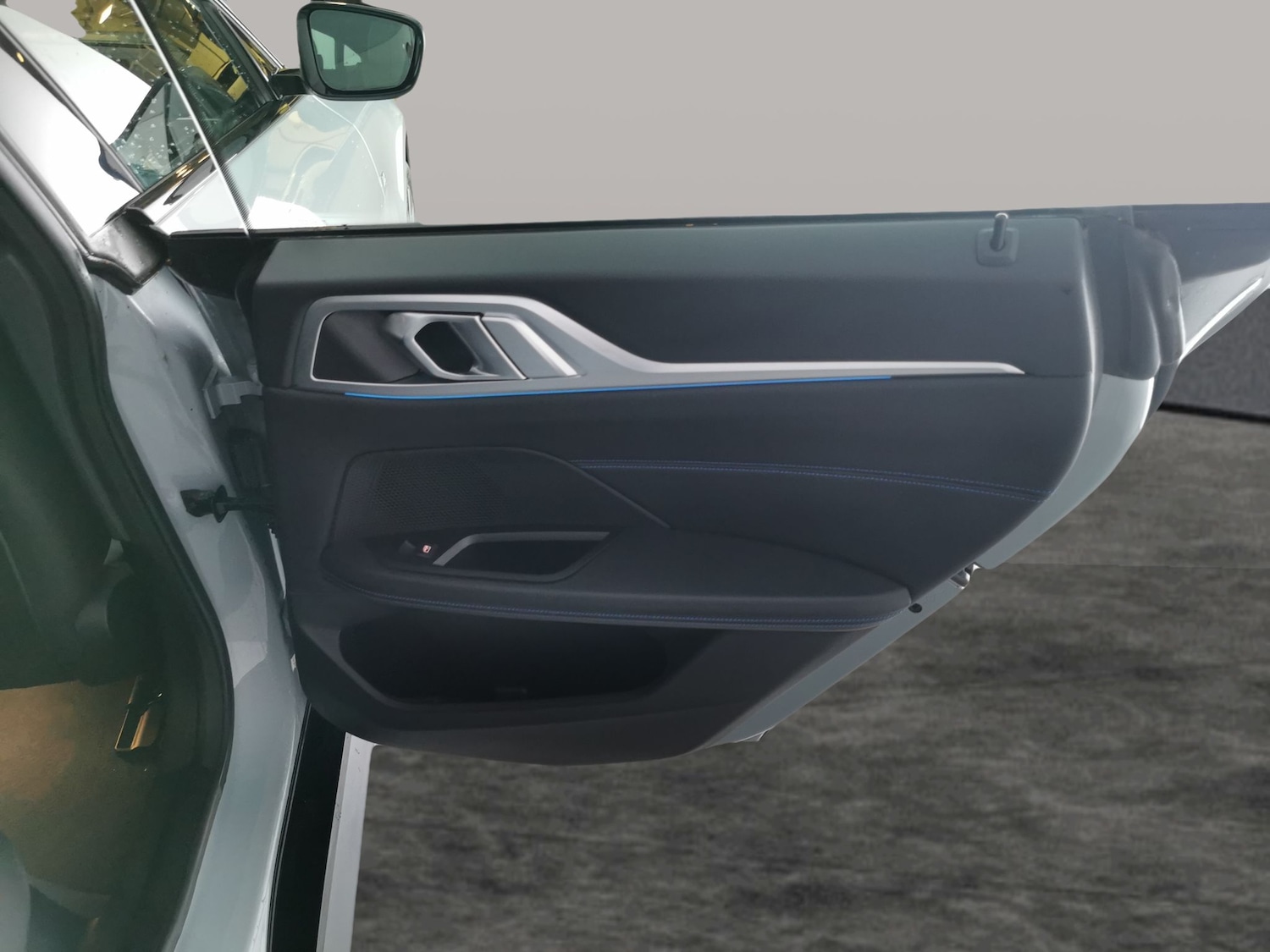 Used BMW i4 for sale - 77221443: Photo 29