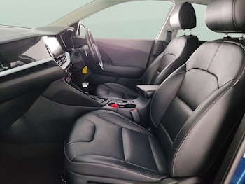 Used Kia Niro undefined for sale - 78815601: Photo