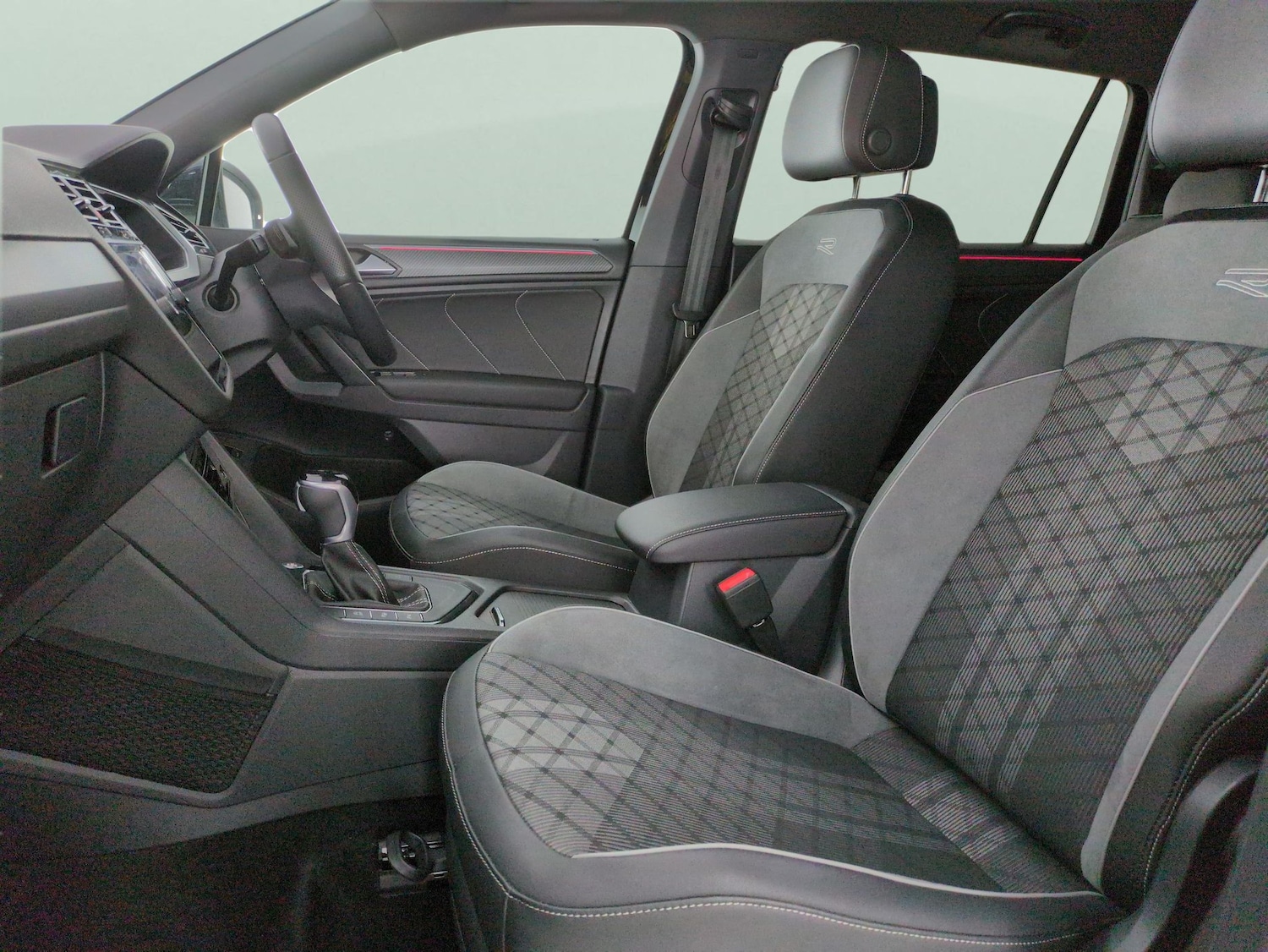 Used Volkswagen Tiguan Allspace 2024 for sale - 78079236: Photo 4