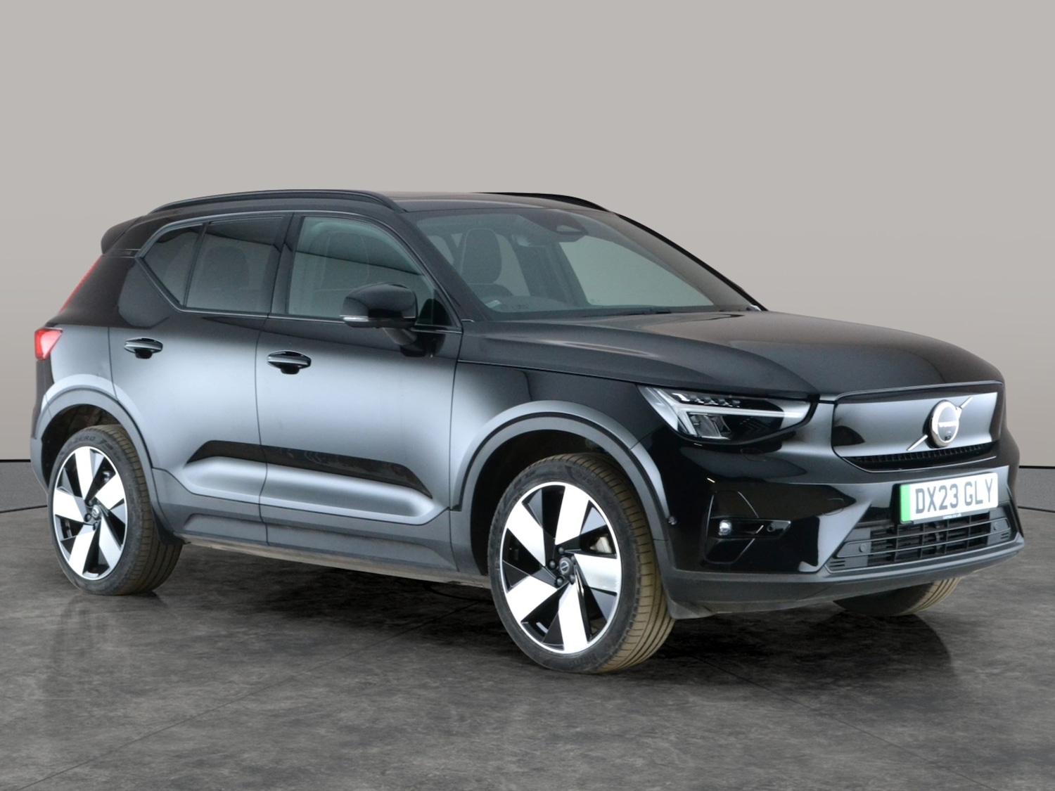 Used Volvo XC40 2023 for sale - 78197777: Photo 10