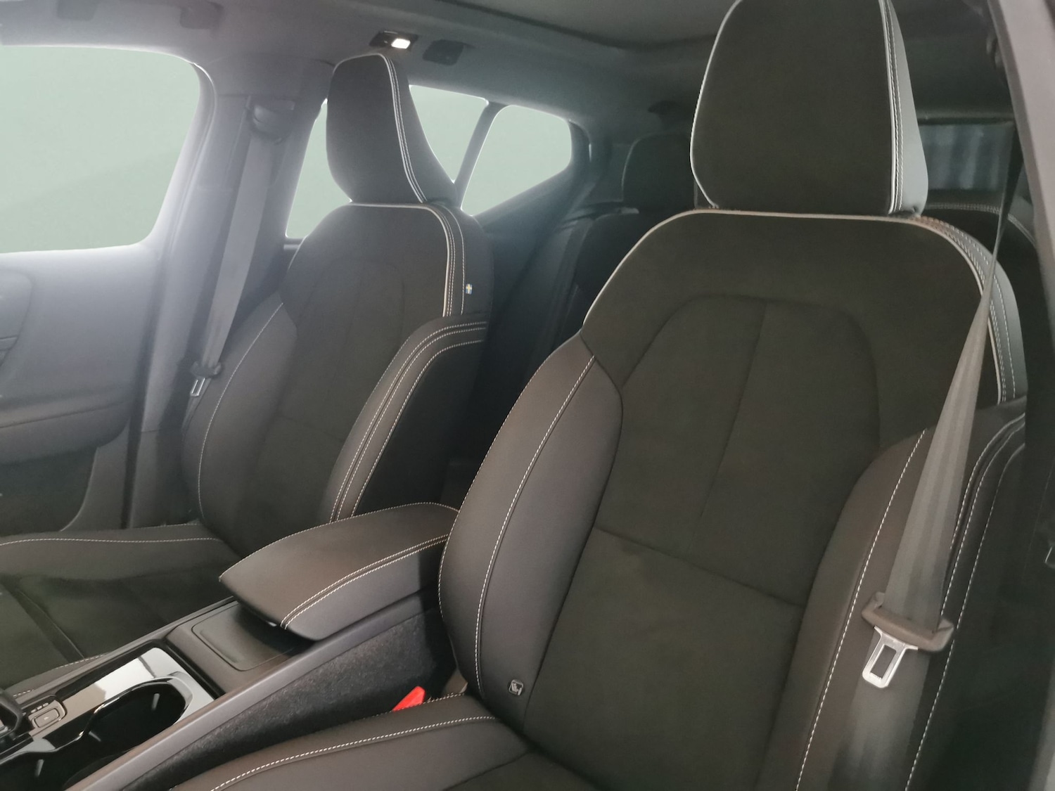 Used Volvo XC40 2023 for sale - 78197777: Photo 16