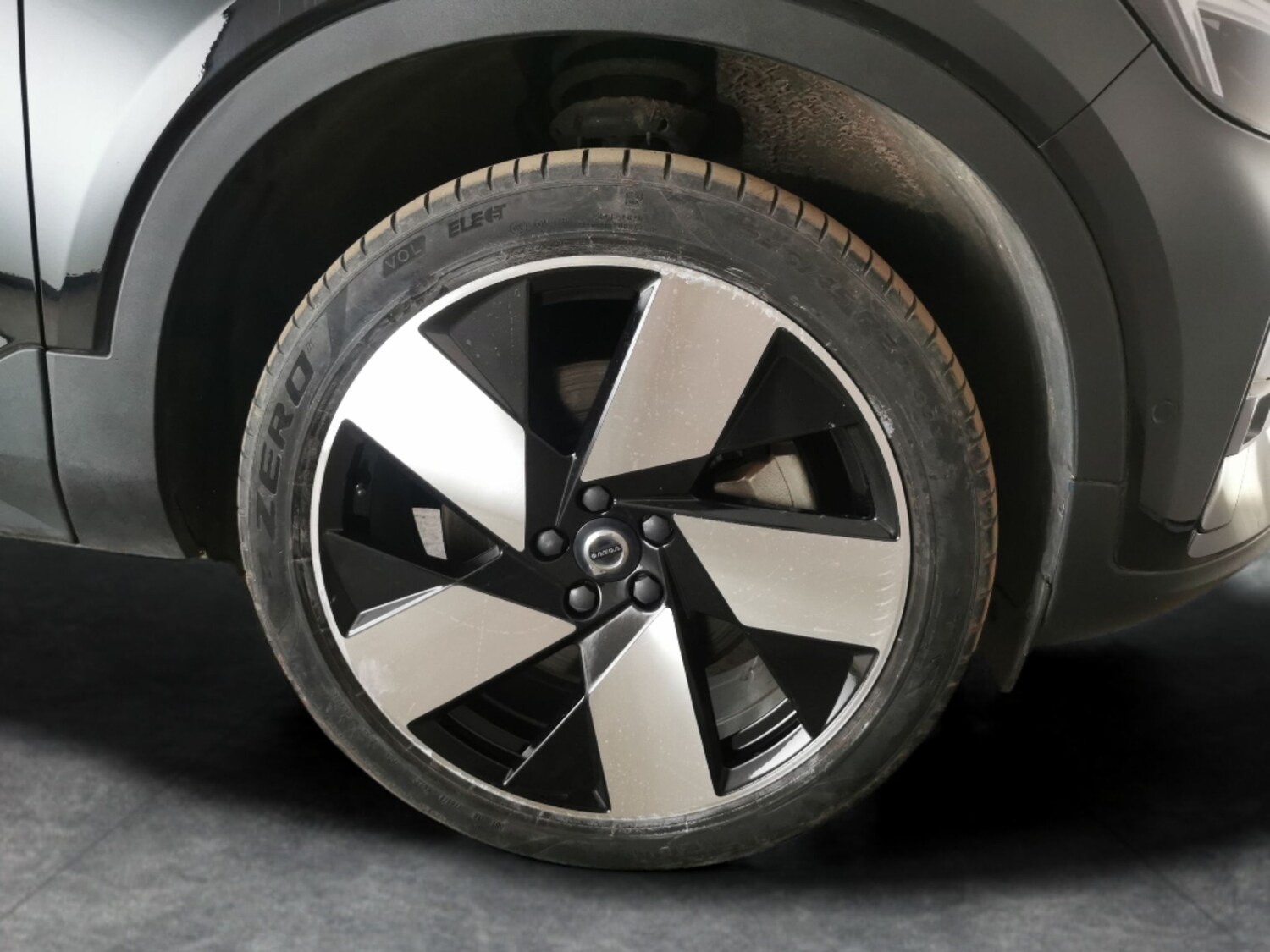 Used Volvo XC40 2023 for sale - 78197777: Photo 30