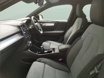 Used Volvo XC40 2023 for sale - 79679968: Photo