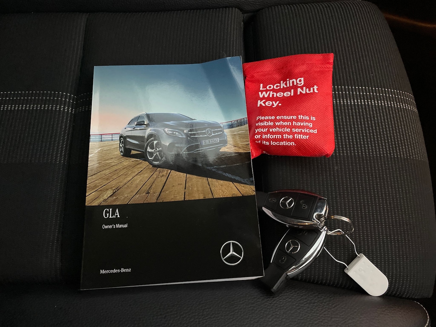 Used Mercedes-Benz GLA 2019 for sale - 76854783: Photo 30