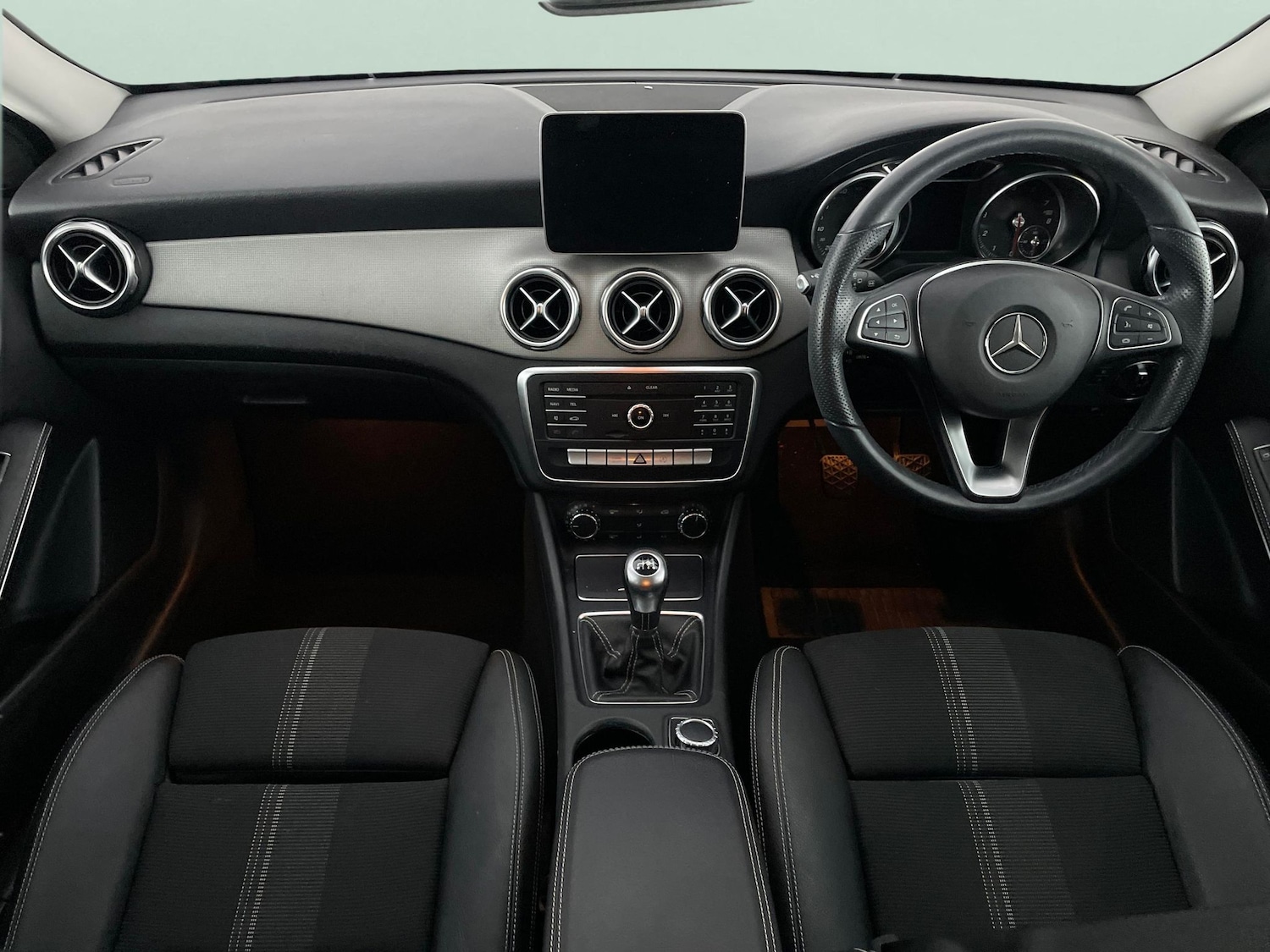 Used Mercedes-Benz GLA 2019 for sale - 76854783: Photo 6