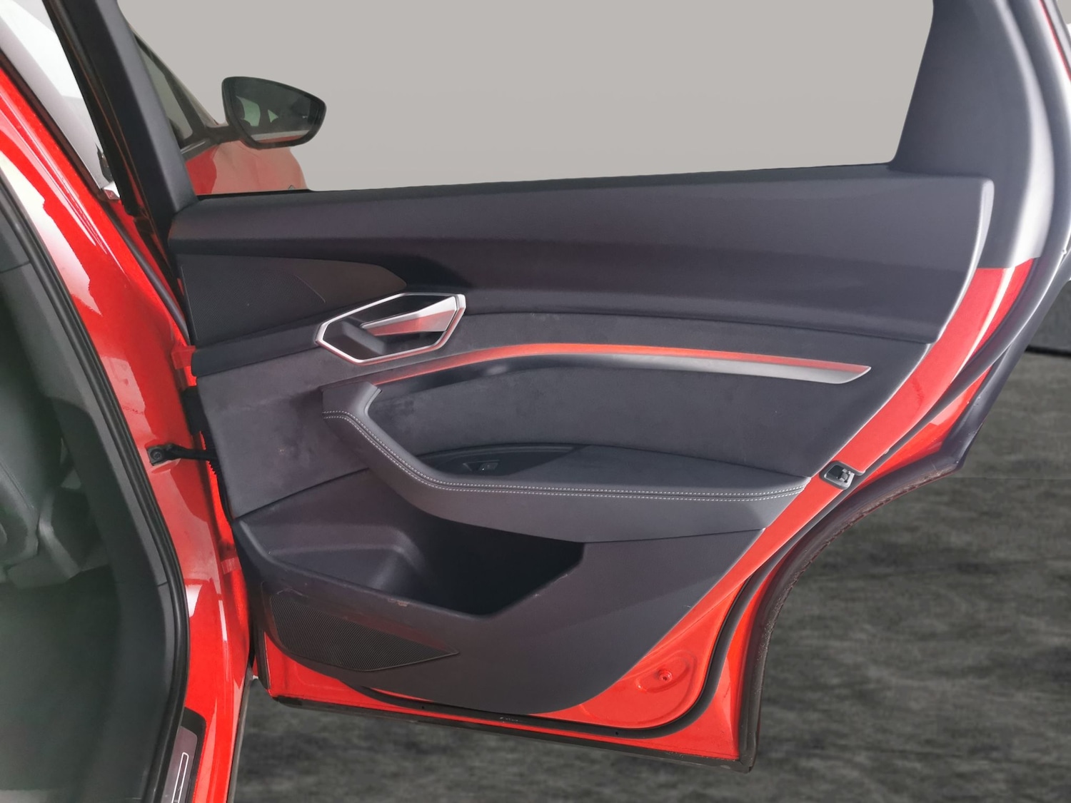 Used Audi e-tron 2022 for sale - 77240618: Photo 34