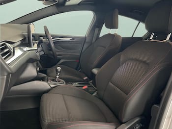 Used Ford Focus 2023 for sale - 79761063: Photo