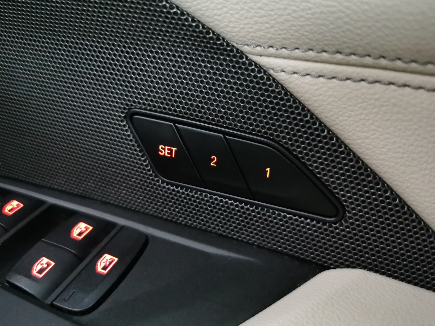 Used BMW i4 2022 for sale - 77318391: Photo 29