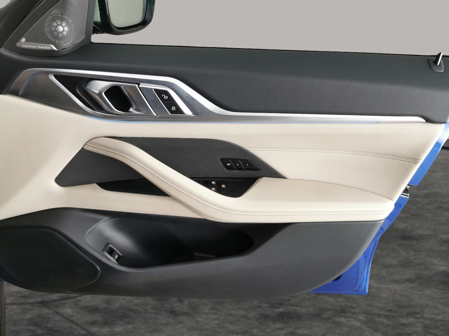 Used BMW i4 2022 for sale - 77318391: Photo 37