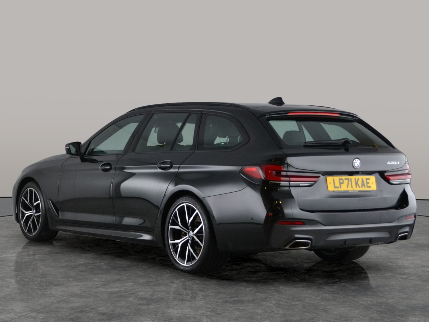 Used BMW 5 Series 2022 for sale - 77569937: Photo 10