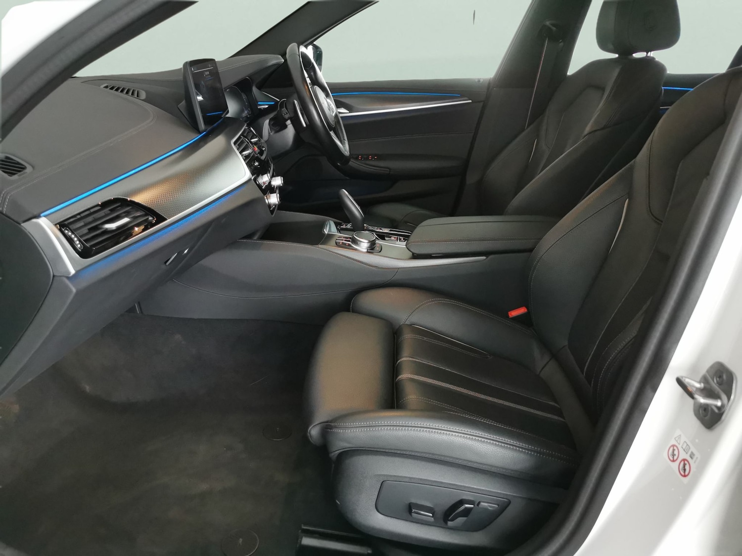 Used BMW 5 Series 2022 for sale - 77232667: Photo 4