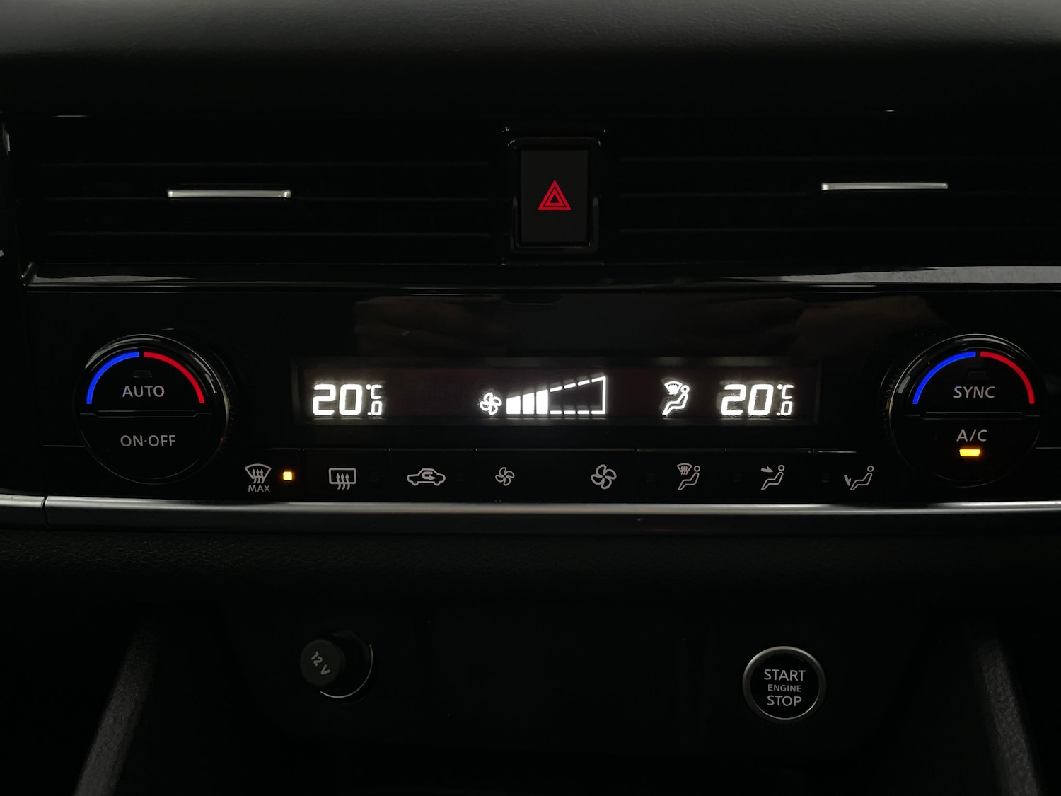 Used Nissan Qashqai 2023 for sale - 76332924: Photo 24