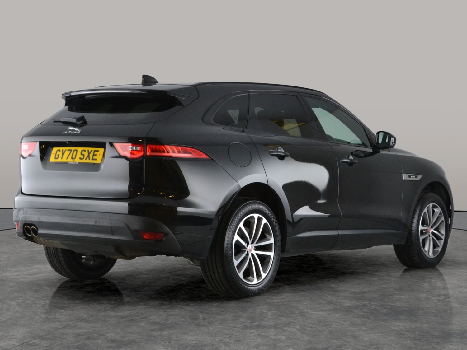 Used Jaguar F-Pace 2020 for sale - 76542589: Photo 12