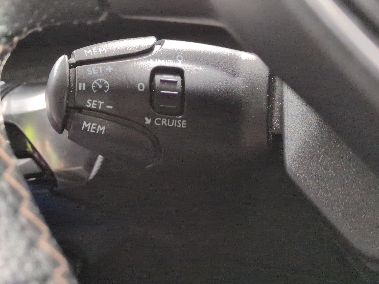 Used Peugeot 3008 2018 for sale - 77815024: Photo 20