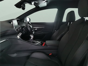 Used Peugeot 3008 undefined for sale - 77815024: Photo