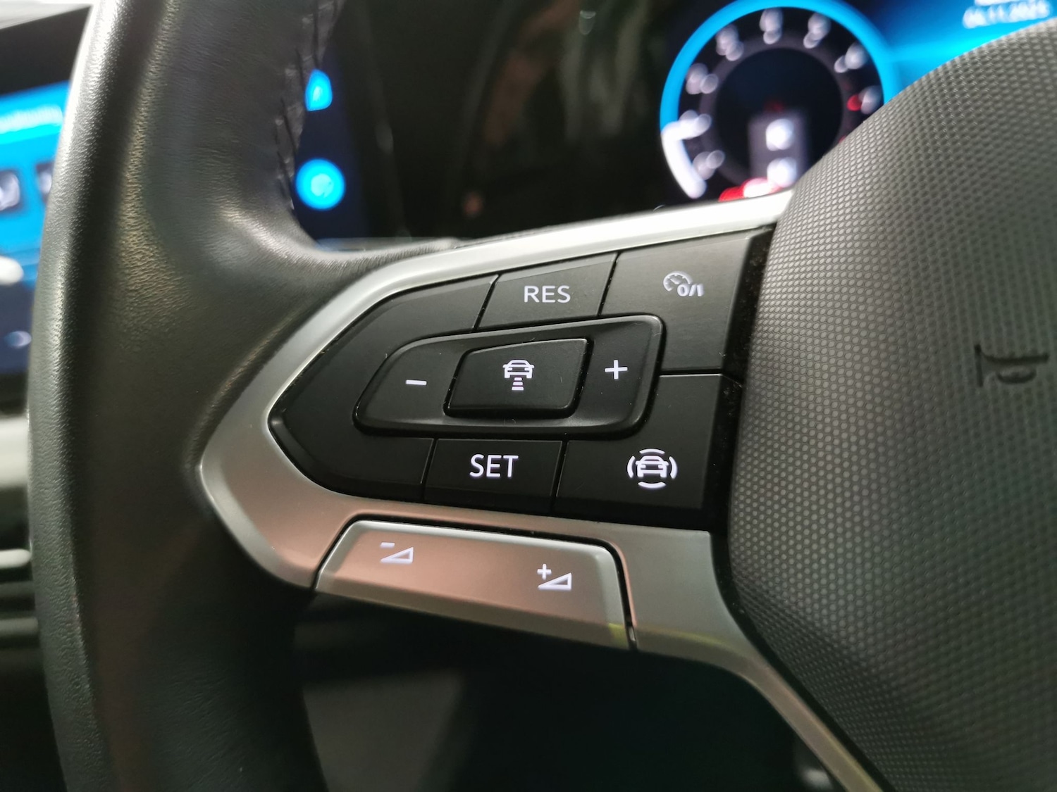 Used Volkswagen Golf 2023 for sale - 76475418: Photo 22