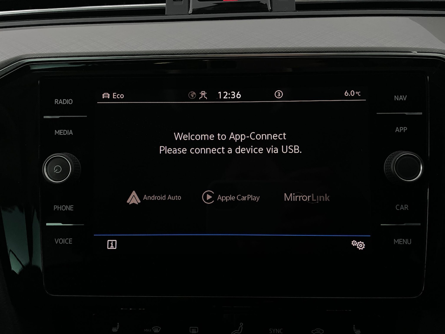 Used Volkswagen Passat 2022 for sale - 77151771: Photo 14