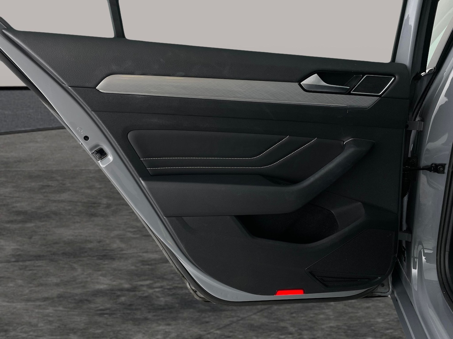 Used Volkswagen Passat 2022 for sale - 77151771: Photo 30