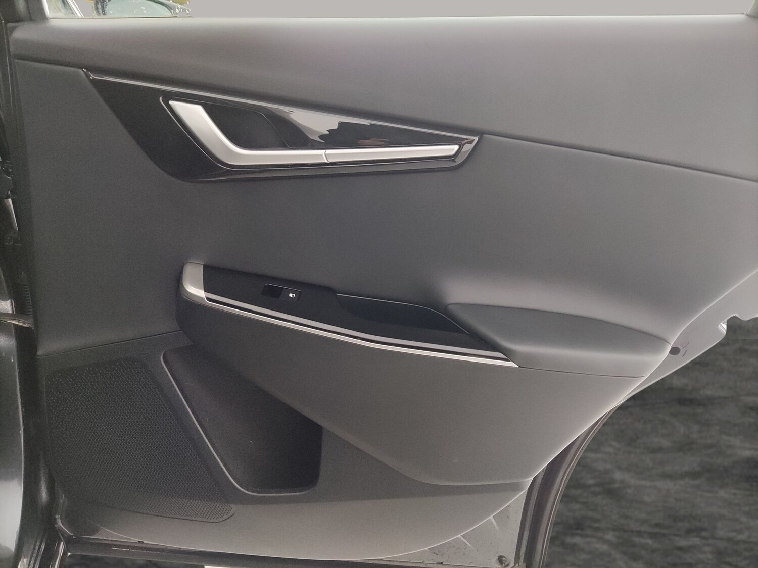 Used Kia EV6 2023 for sale - 78140659: Photo 29