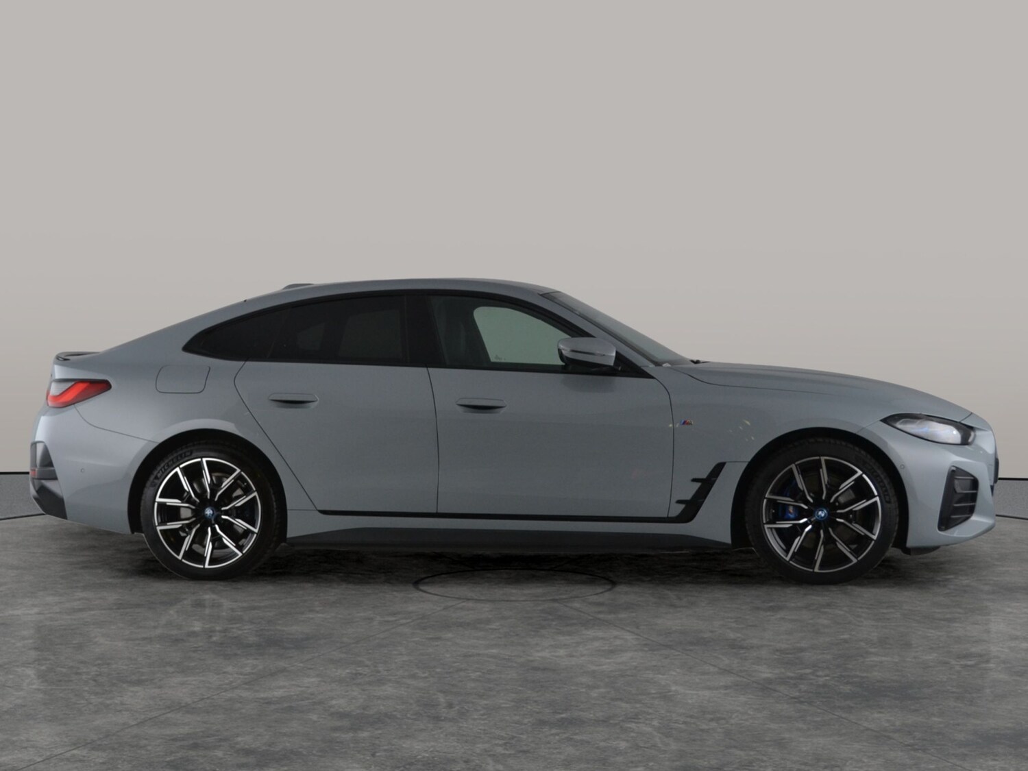 Used BMW i4 2023 for sale - 77962907: Photo 12